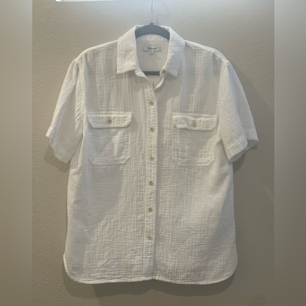 Madewell Lightspun Short-Sleeve Button-Up Women’s Shirt